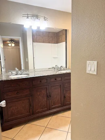 $310,000 | 1633 Porter Way, Stockton, CA 95207