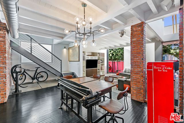 $8,495,000 | 1430 Abbot Kinney Boulevard, Venice, CA 90291