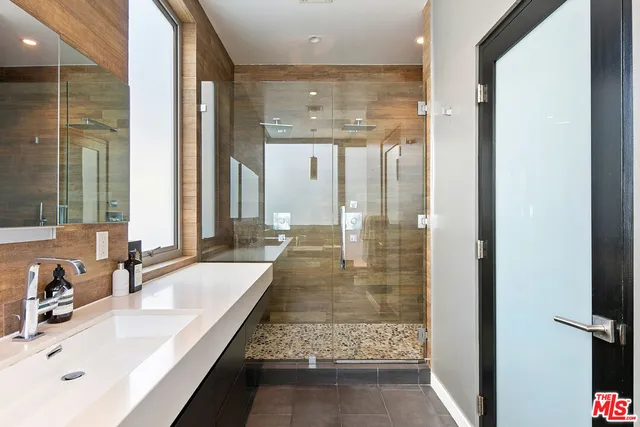 $8,495,000 | 1430 Abbot Kinney Boulevard, Venice, CA 90291