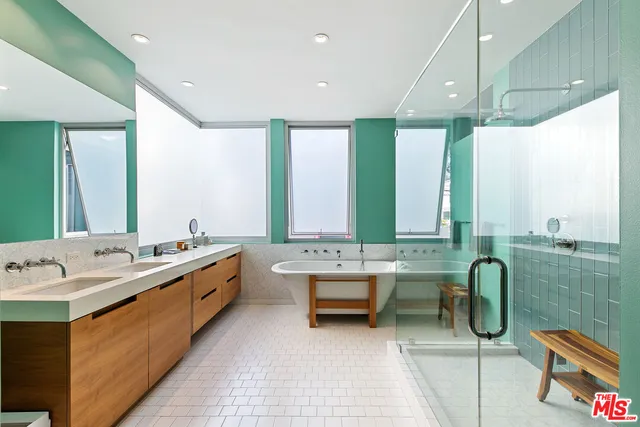 $8,495,000 | 1430 Abbot Kinney Boulevard, Venice, CA 90291