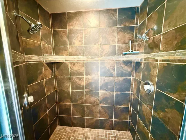 $2,300 | 1100 Dollar Street, Pahrump, NV 89048