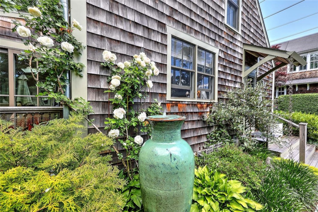 26 Bridge Street Warren, RI 02885 - Photo 33 of 42