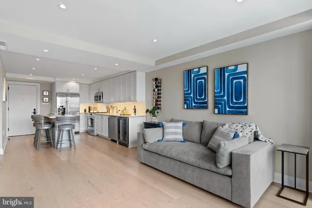 $4,500 | 925 North Fairfax Street, Unit 708, Alexandria, VA 22314