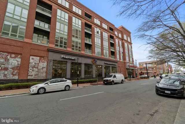 $4,500 | 925 North Fairfax Street, Unit 708, Alexandria, VA 22314