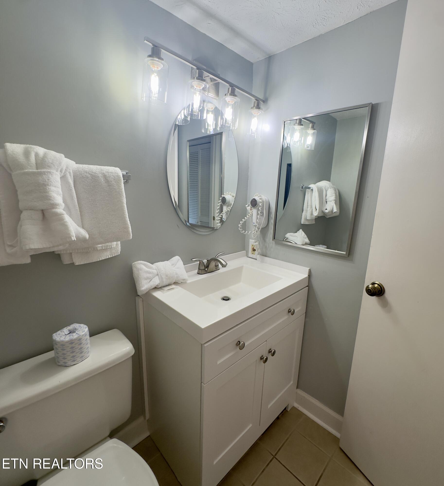 3710 Weber Road, Unit E306 Gatlinburg, TN 37738 - Photo 16 of 33 IMG-7064