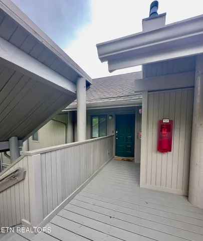 $199,900 | 3710 Weber Road, Unit E306, Gatlinburg, TN 37738