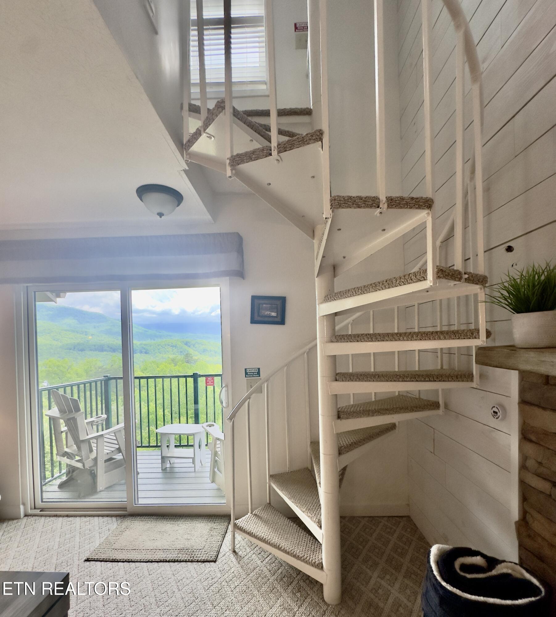 3710 Weber Road, Unit E306 Gatlinburg, TN 37738 - Photo 6 of 33 IMG-7068