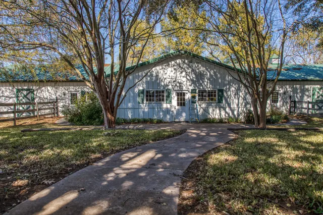 $2,495,000 | 1712 Lynn Road, Chappell Hill, TX 77426