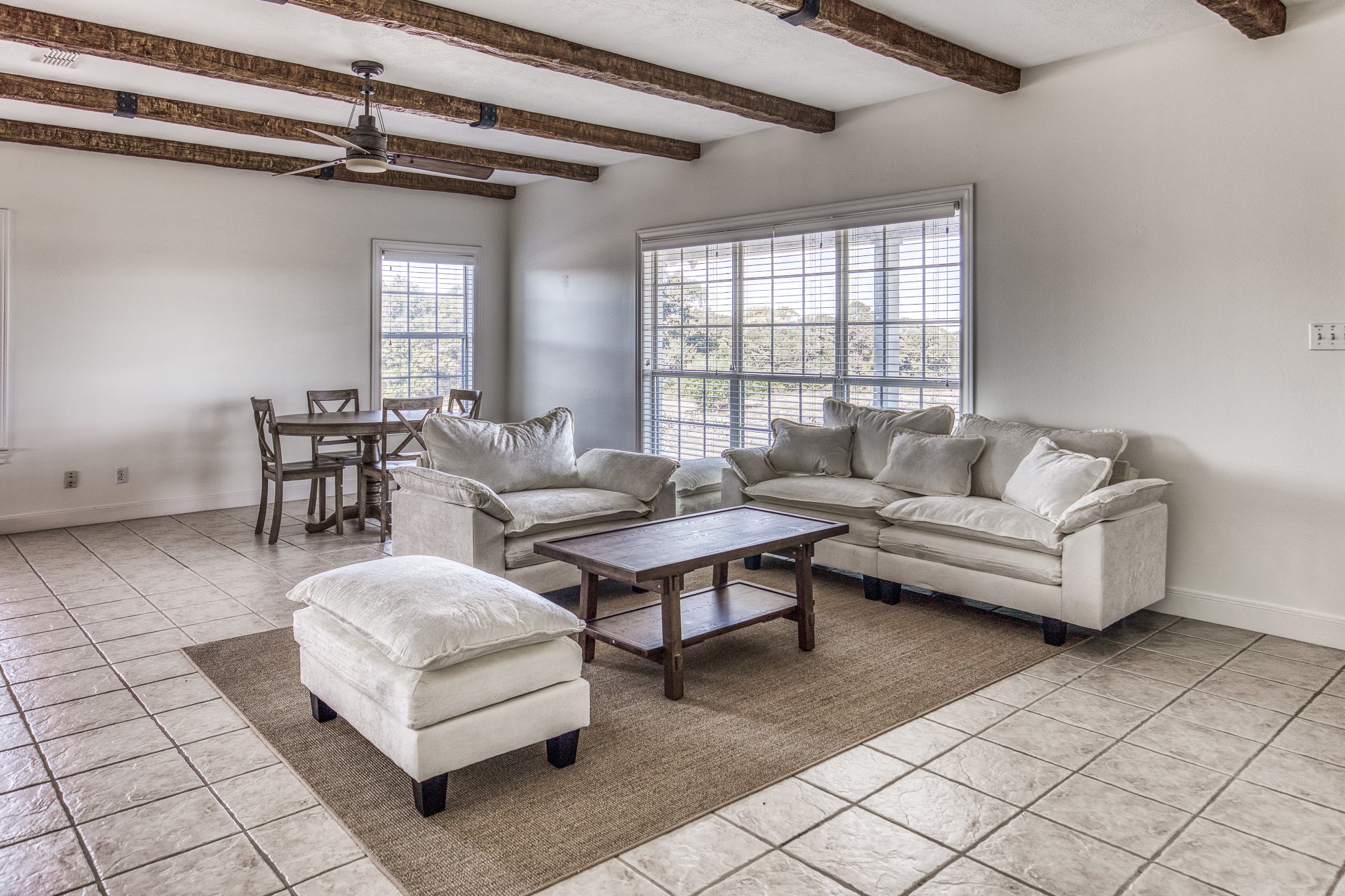 1712 Lynn Road Chappell Hill, TX 77426 - Photo 41 of 44 a living room with furniture and a window