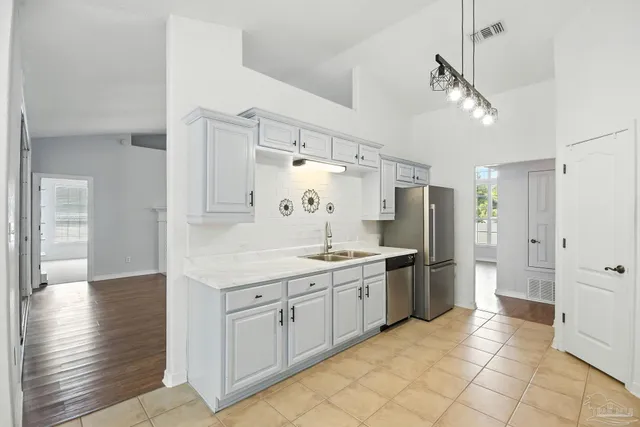 a view of a indoor garage