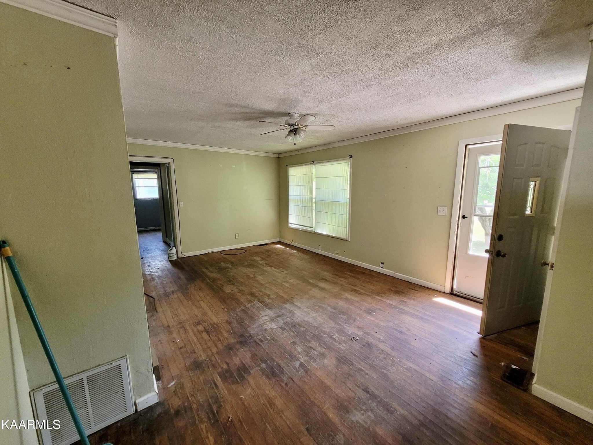 1628 Ramsay Street Alcoa, TN 37701 - Photo 11 of 14 Gallery Image 11