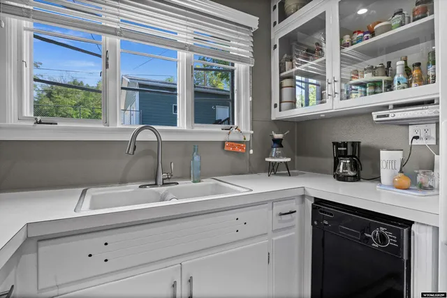 $314,000 | 415 South Lincoln Street, Casper, WY 82601