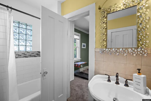 $314,000 | 415 South Lincoln Street, Casper, WY 82601