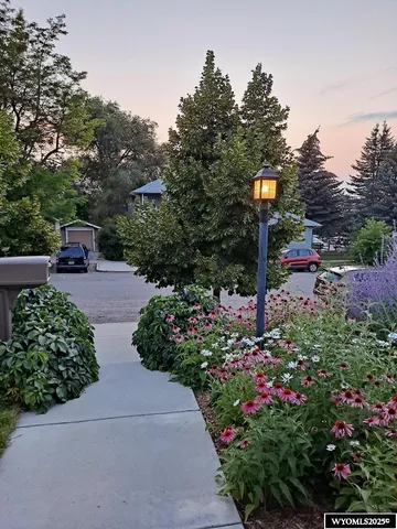 $314,000 | 415 South Lincoln Street, Casper, WY 82601