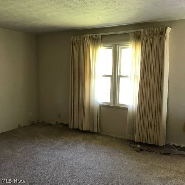 2700 Reeves Road Northeast Warren, OH 44483 - Photo 4 of 17 Gallery Image 4
