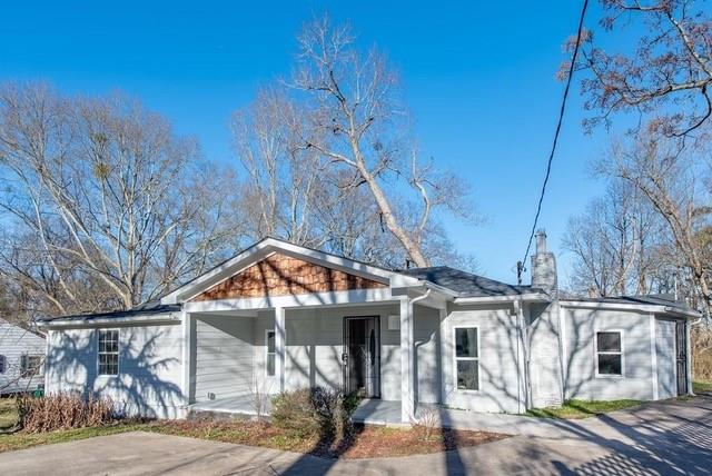 2164 Bouldercrest Road Atlanta, GA 30316 - Photo 2 of 11 a view of a house with a street