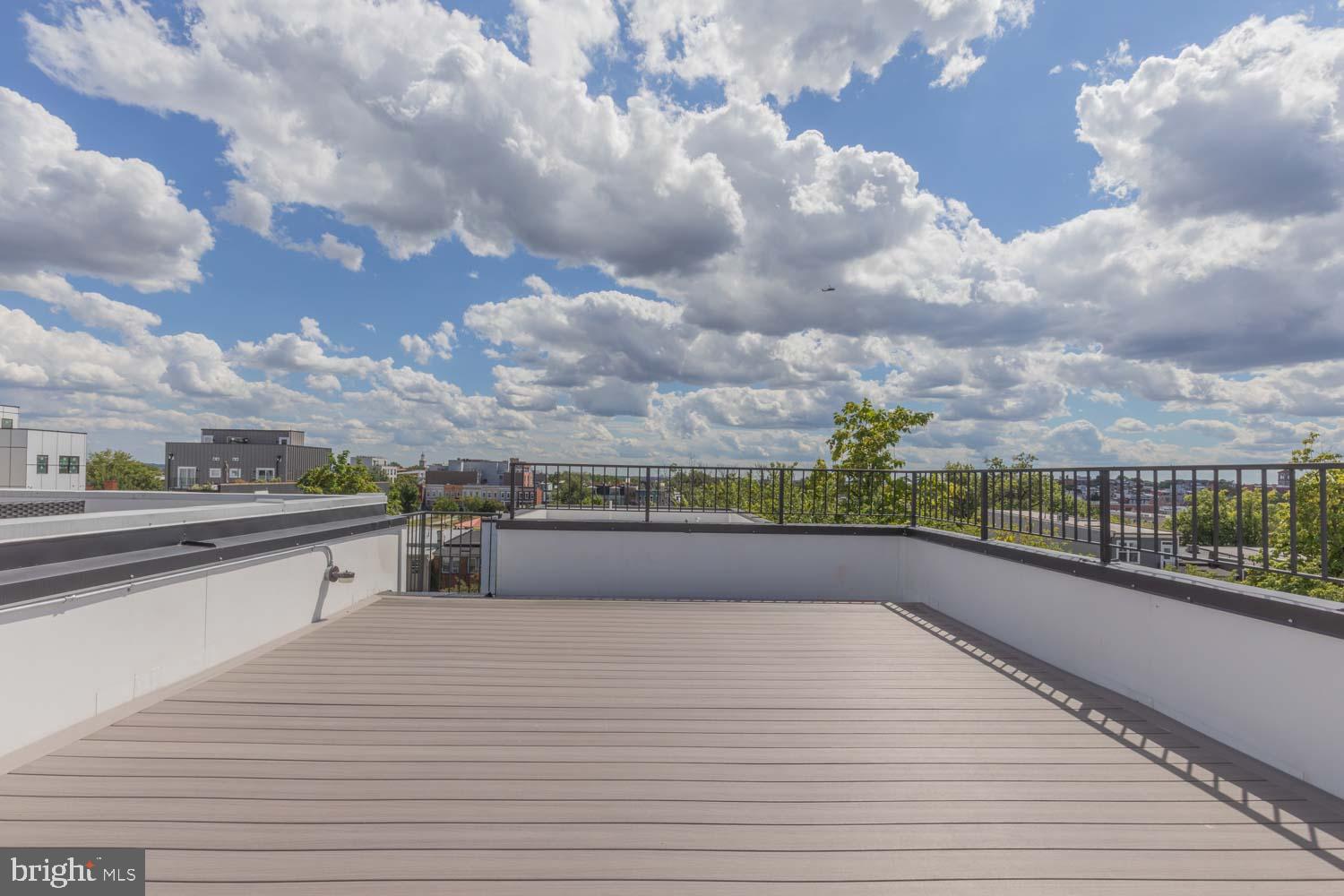 722 Kenyon Street Northwest, Unit A Washington, DC 20010 - Photo 21 of 41