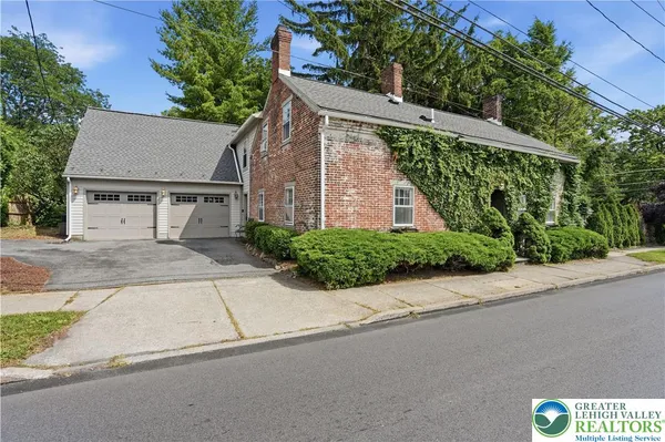 $669,000 | 2014 Linden Street, Bethlehem, PA 18017