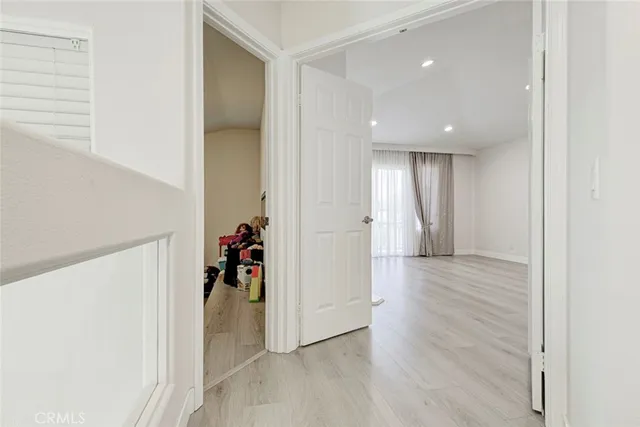 $4,700 | 27943 Brookdale Court, Valencia, CA 91354