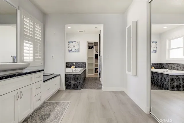 $4,700 | 27943 Brookdale Court, Valencia, CA 91354