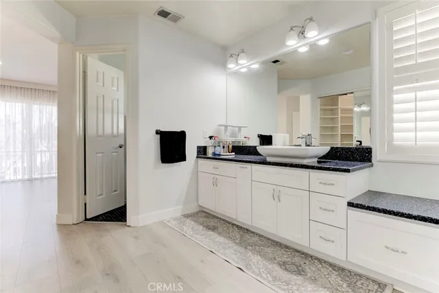 $4,700 | 27943 Brookdale Court, Valencia, CA 91354