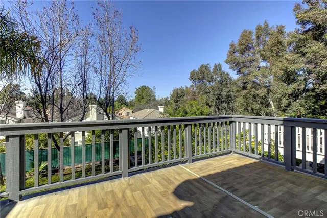 $4,700 | 27943 Brookdale Court, Valencia, CA 91354