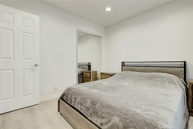 $4,700 | 27943 Brookdale Court, Valencia, CA 91354