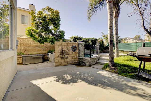 $4,700 | 27943 Brookdale Court, Valencia, CA 91354