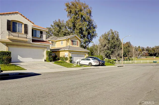 $4,700 | 27943 Brookdale Court, Valencia, CA 91354