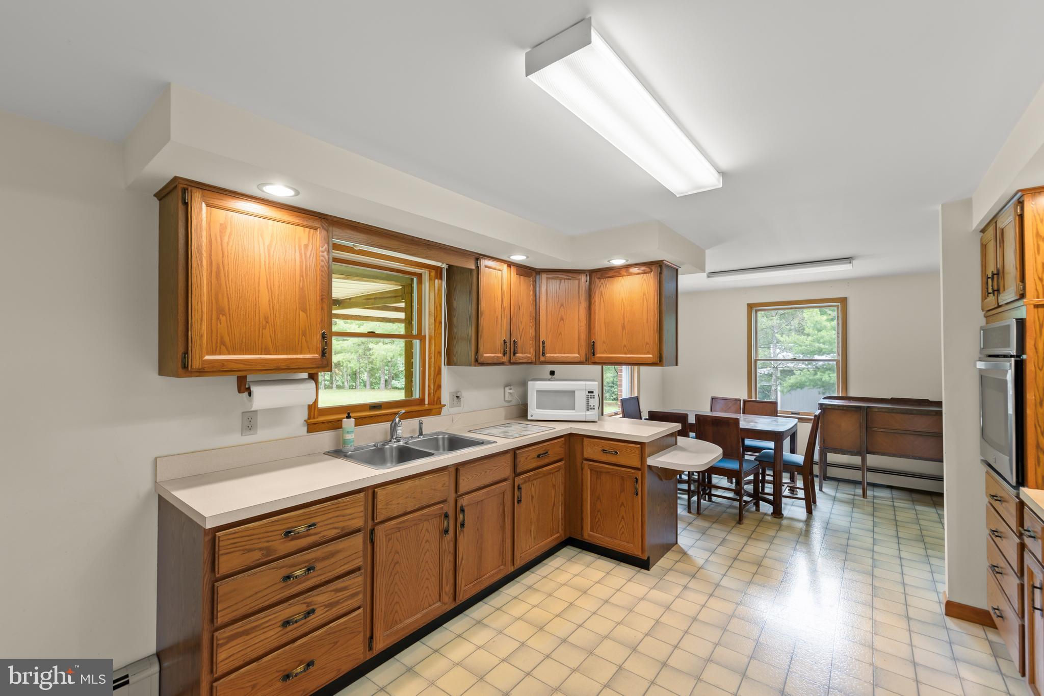 1480 Chestnut Grove Road Winchester, VA 22603 - Photo 13 of 45 Kitchen