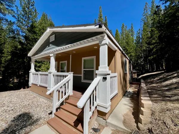 $279,900 | 955 Shady Lane, Clio, CA 96106