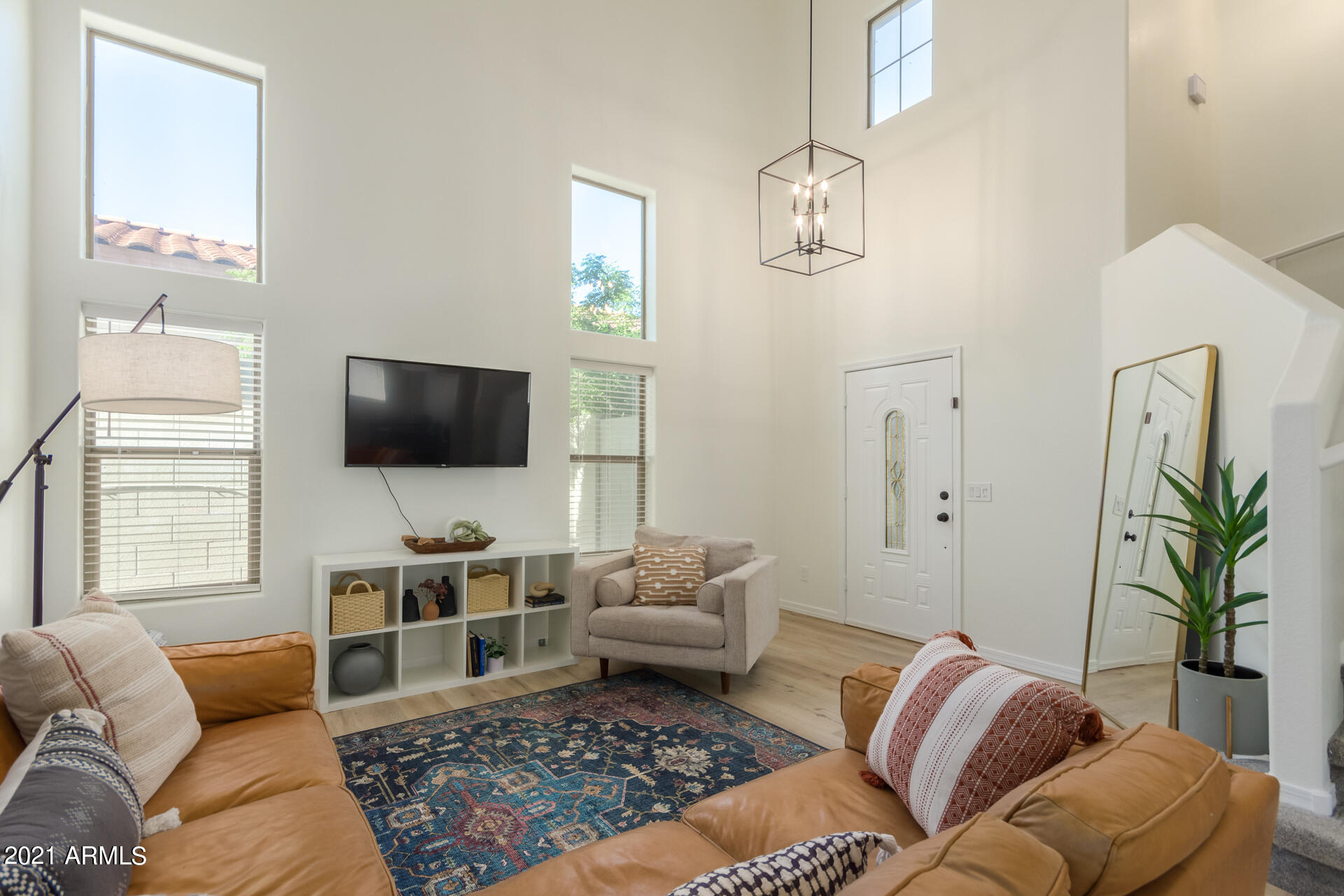 4356 South Rim Court Gilbert, AZ 85297 - Photo 4 of 50 07 - Rim