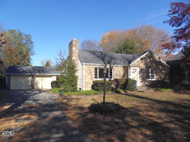 1112 Unquowa Road Fairfield, CT 06824 - Photo 1 of 1 Gallery Image 1