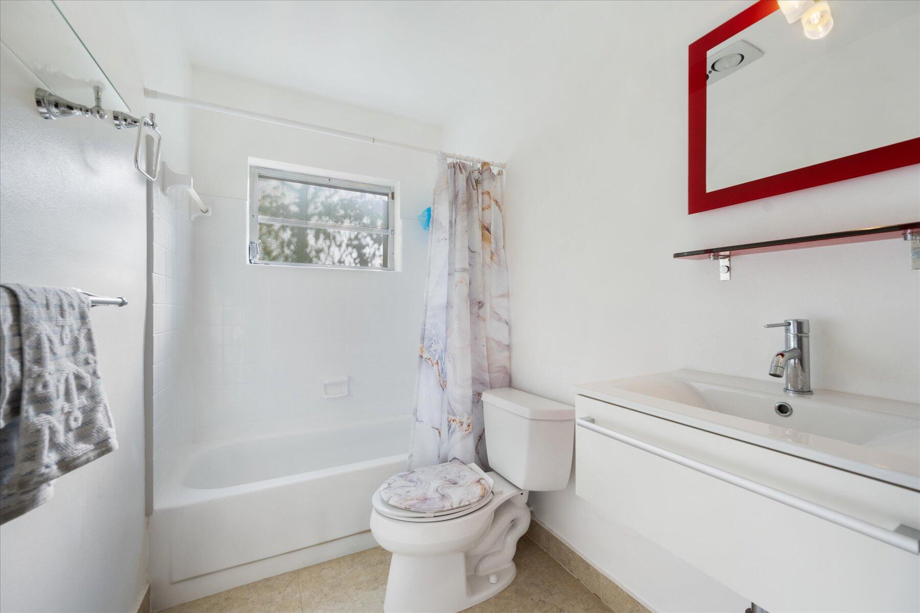 9500 Northwest 72nd Street Tamarac, FL 33321 - Photo 22 of 28 22-DSC_8087