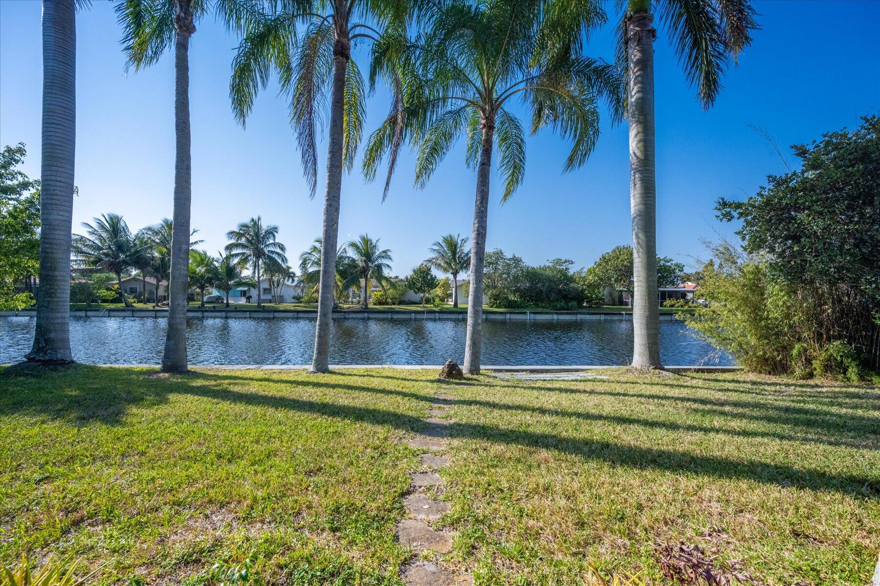 9500 Northwest 72nd Street Tamarac, FL 33321 - Photo 25 of 28 25-DSC_8145