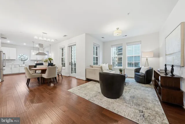 $1,100,000 | 1411 Key Boulevard, Unit 505, Arlington, VA 22209