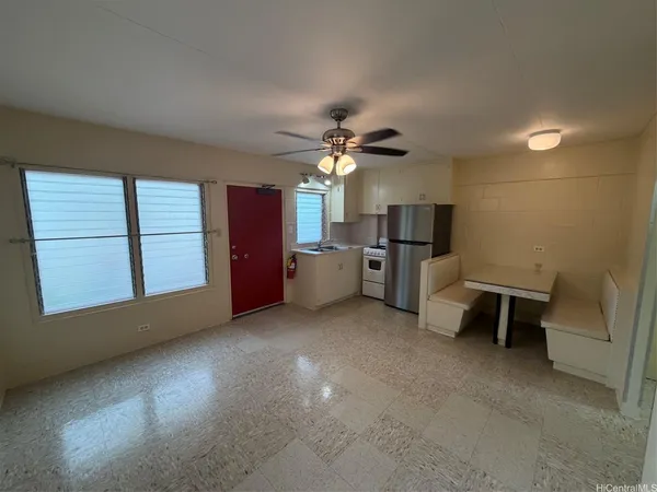 $1,650 | 166 Lakeview Circle, Unit B, Wahiawa, HI 96786