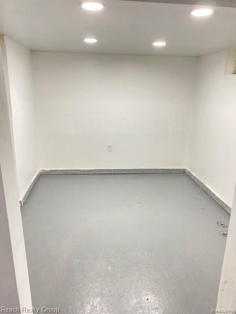 9350 Robson Street Detroit, MI 48228 - Photo 12 of 16