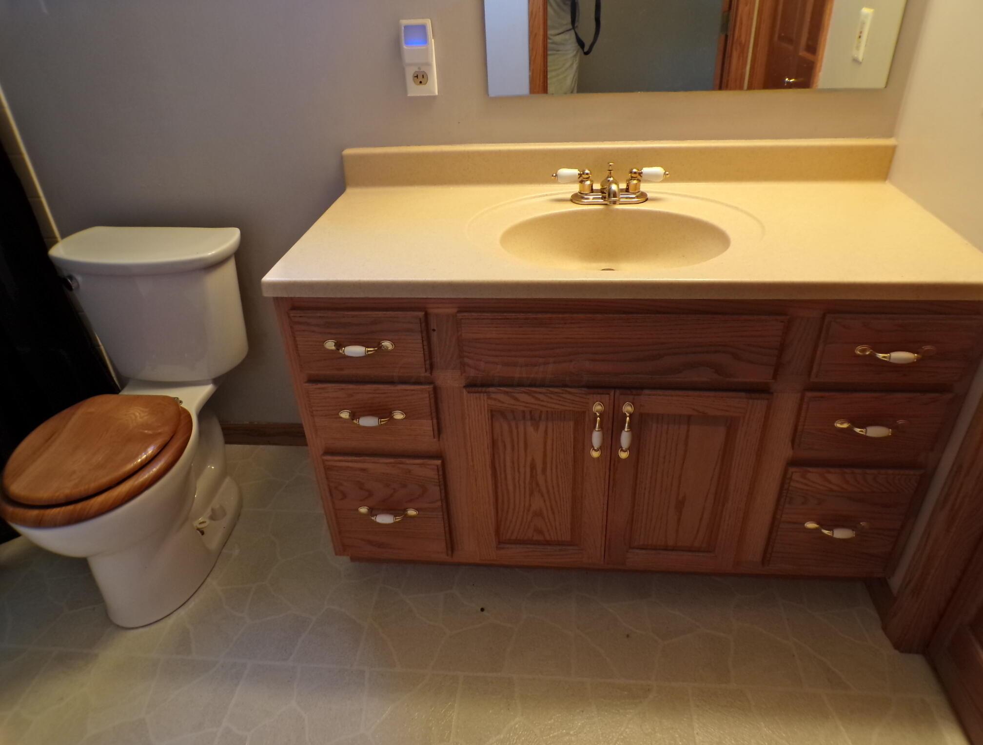 2785 Wilson Road Southeast London, OH 43140 - Photo 15 of 29 123_0307