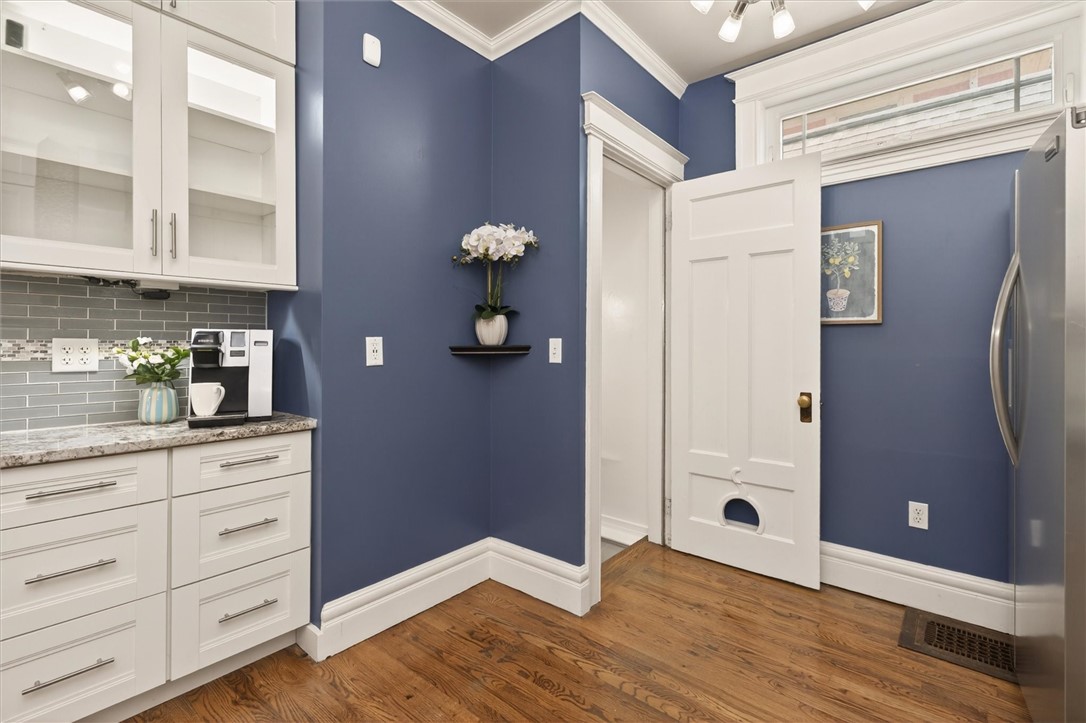 34 Erion Crescent Rochester, NY 14607 - Photo 7 of 49 Gourmet custom kitchen and door to basement