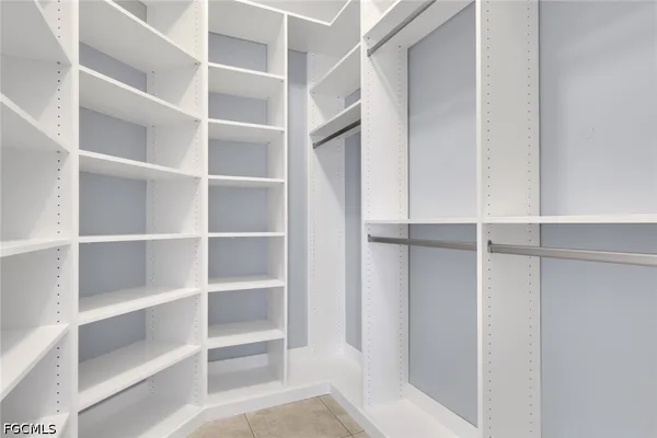 $1,950 | 5013 Southwest 16th Place, Cape Coral, FL 33914