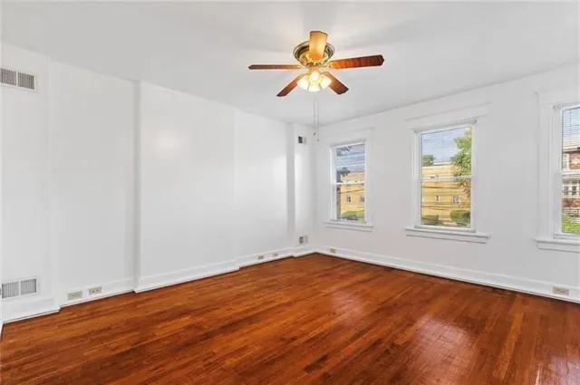 $2,150 | 2221 Wightman Street, Pittsburgh, PA 15217