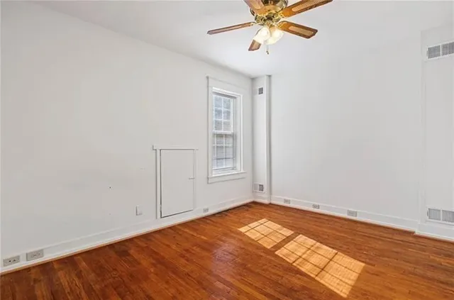 $2,150 | 2221 Wightman Street, Pittsburgh, PA 15217