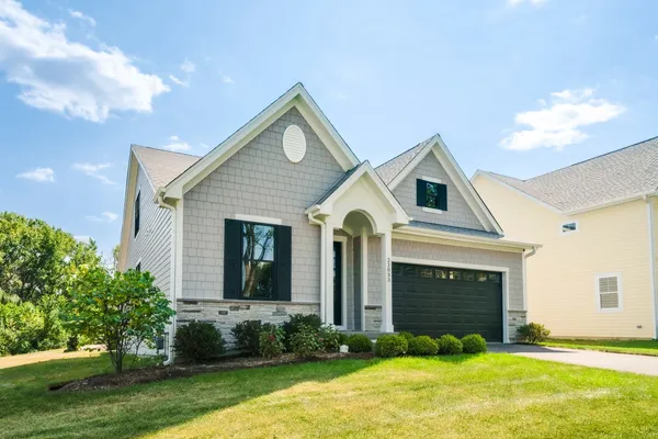 $764,900 | 22110 West Casa Bella View, Kildeer, IL 60047