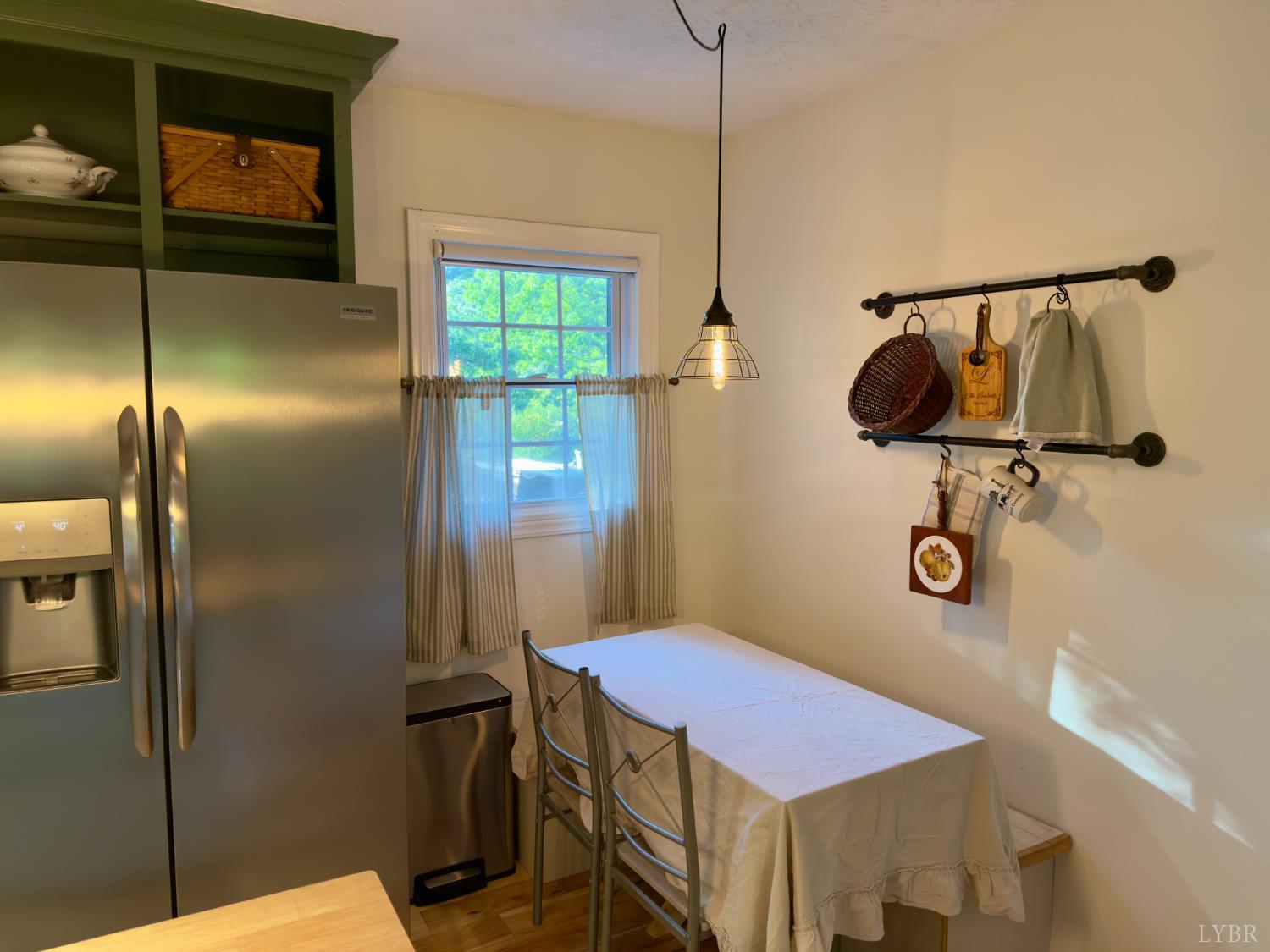 669 Doss Road Concord, VA 24538 - Photo 7 of 59 Gallery Image 7