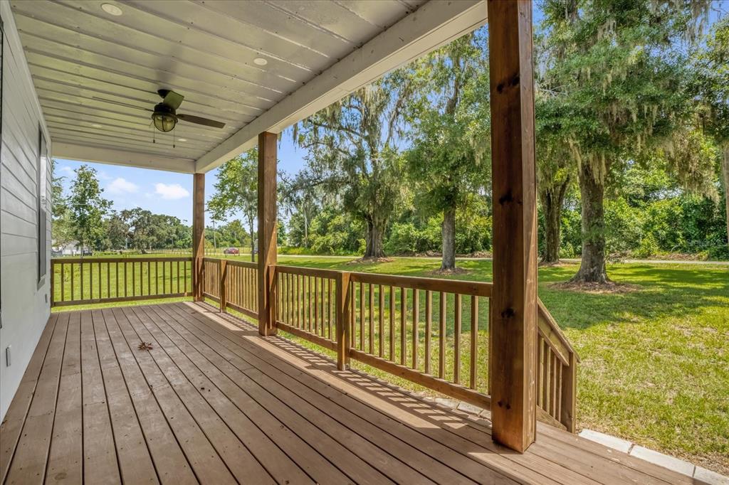 8320 Mathews Road Lakeland, FL 33809 - Photo 19 of 37