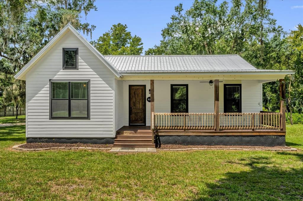 8320 Mathews Road Lakeland, FL 33809 - Photo 2 of 37