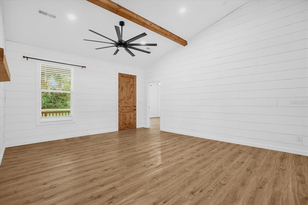 8320 Mathews Road Lakeland, FL 33809 - Photo 4 of 37