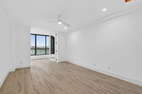 $890,000 | 1748 Jupiter Cove Drive, Unit 319, Jupiter, FL 33469
