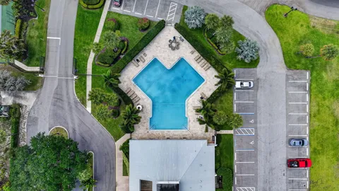 $890,000 | 1748 Jupiter Cove Drive, Unit 319, Jupiter, FL 33469